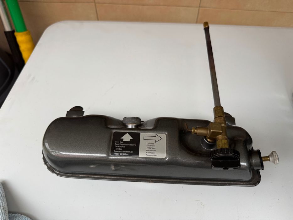 Бензинов котлон Coleman campstove 424