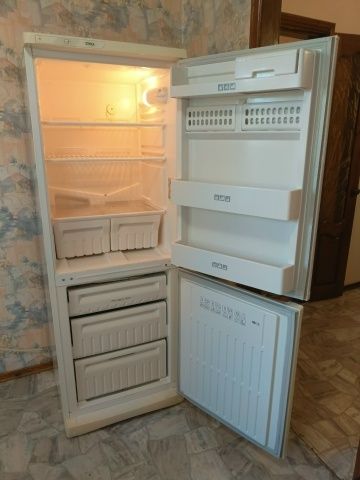 Отдам даром холодильник
