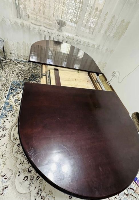 Гостинный столсатылады.