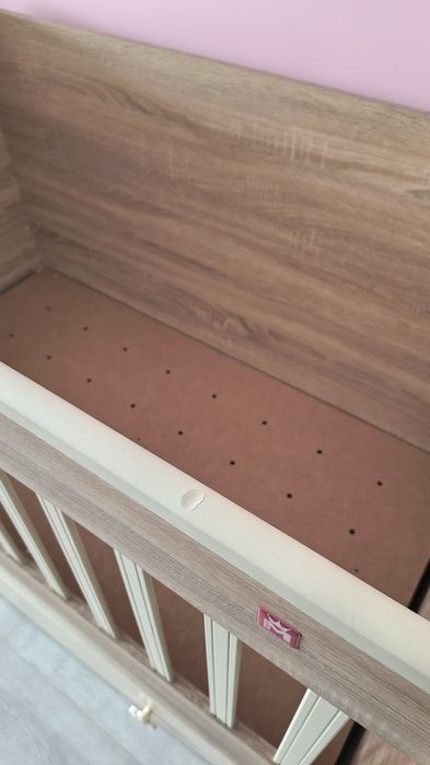 Бебешко легло с матрак + подаръци