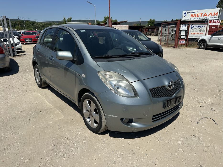 На Части Тойота Ярис 1.4 d4d-90к.с.!