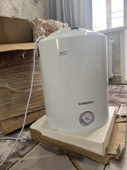 Продам Аристон 50л