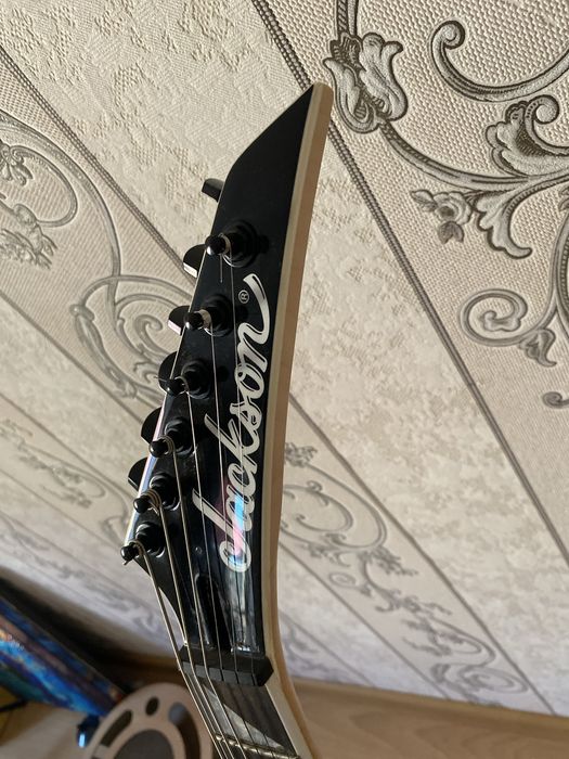 Электрогитара Jackson js32 белый