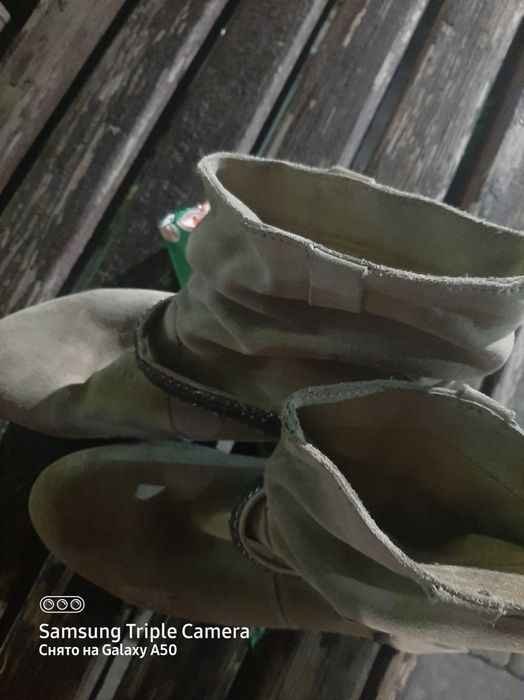 Продам женские полусапожки