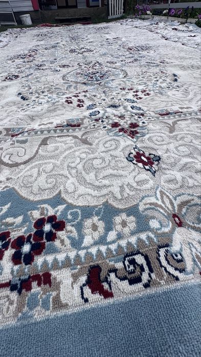 Продам б/у ковер размер  3*6