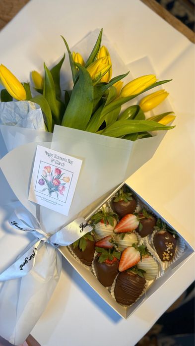 Мейрамға әдемі гүлдер!