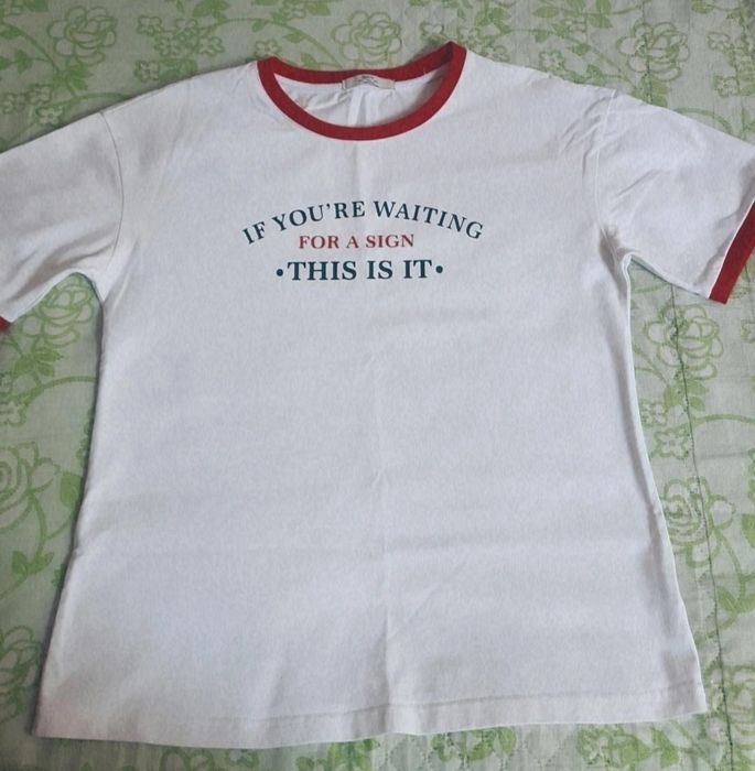 Разбираю гардероб,футболки и худи