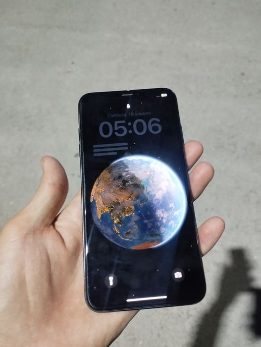 iPhone Xs max ..