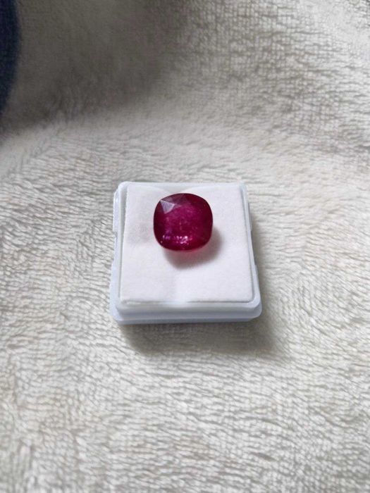 Natural Ruby (Натуралний рубин)
