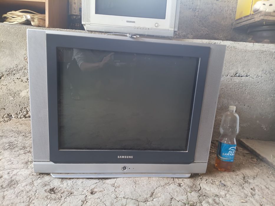 Продам телевизоры Samsung (кинескопные)