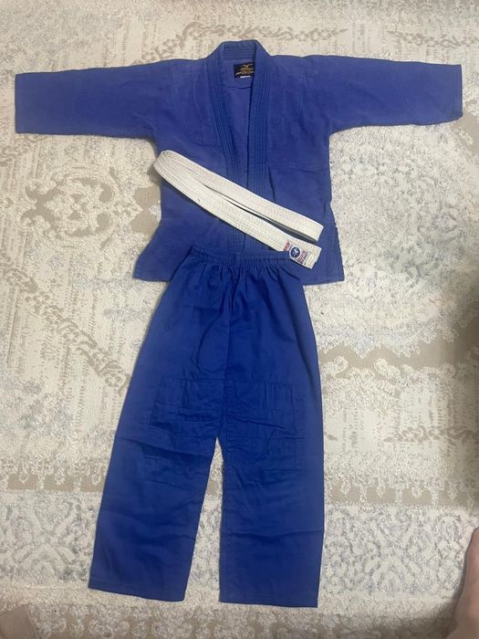 Продам кимоно...