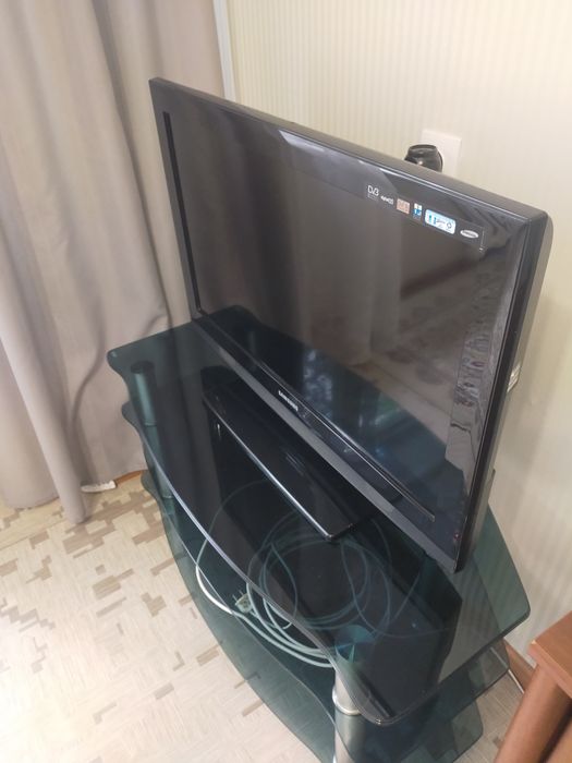 Телевизор SAMSUNG