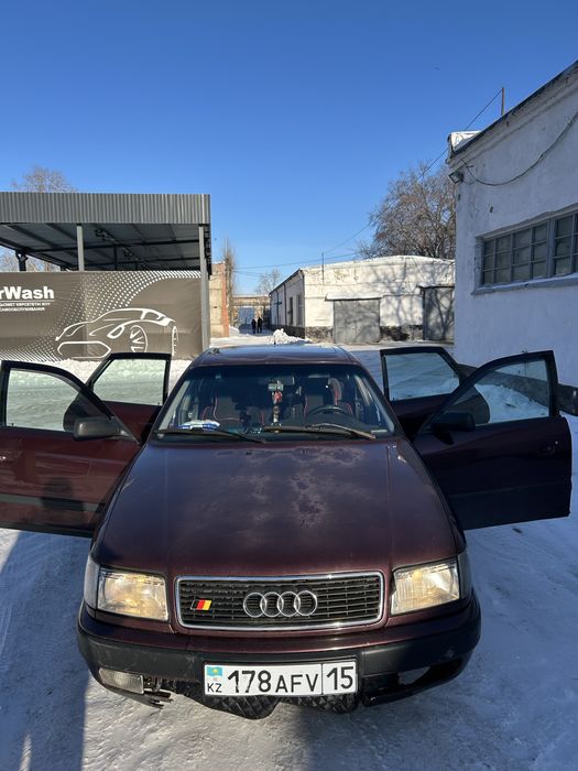 Ауди 100 с 4 кузове