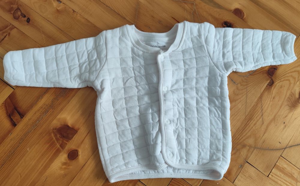 Бебешки връхни дрехи