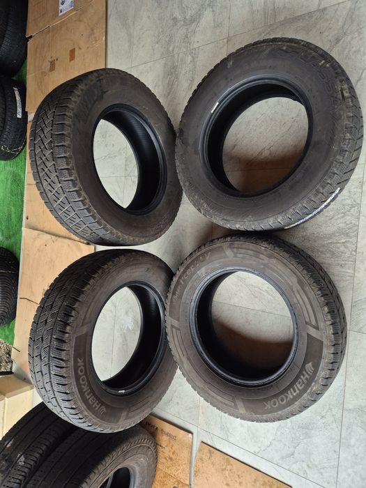 Vând cauciucuri 235/65/16 C M+S 2și2 imp Germania