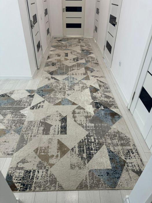 Продается  ковер