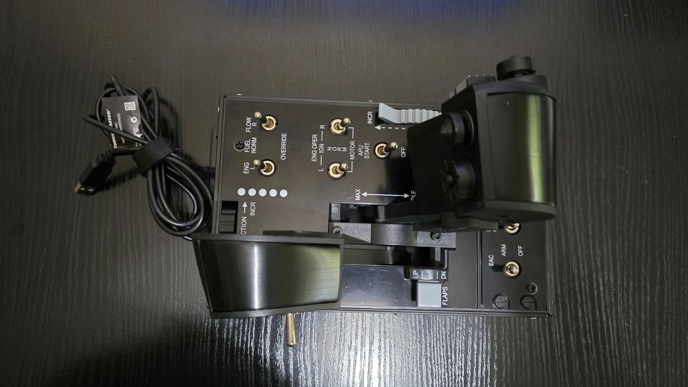 Игровой авиационный джойстик. THRUSTMASTER HOTAS WARTHOG
