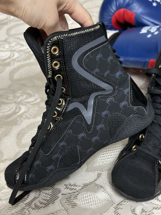 Борцовки новые 36 рр