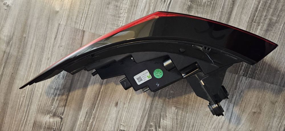 Комплект стопове за Cupra Tavascan 4D оригинални