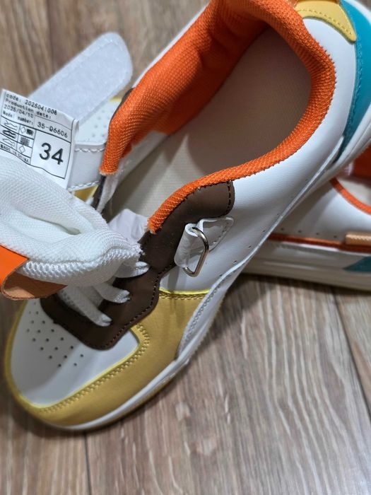 Adidași / Sneakers copii mărimea 34 - stare excelentă, noi