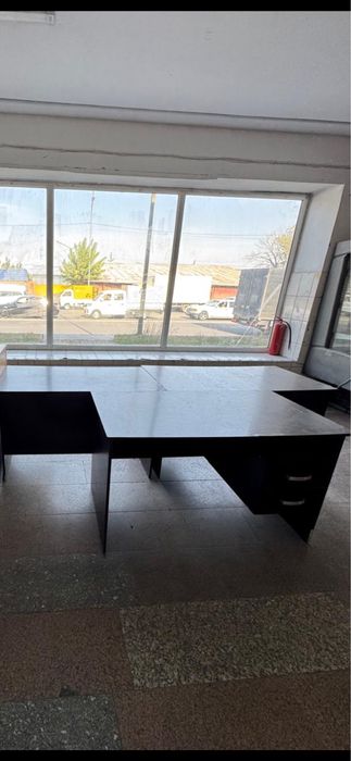 Офисный стол руководителя с тумбой, б/у