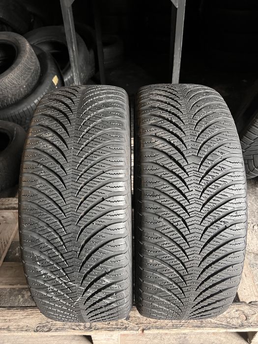 2 anvelope all season 205/55/16 , GoodYear , 6.8 mm