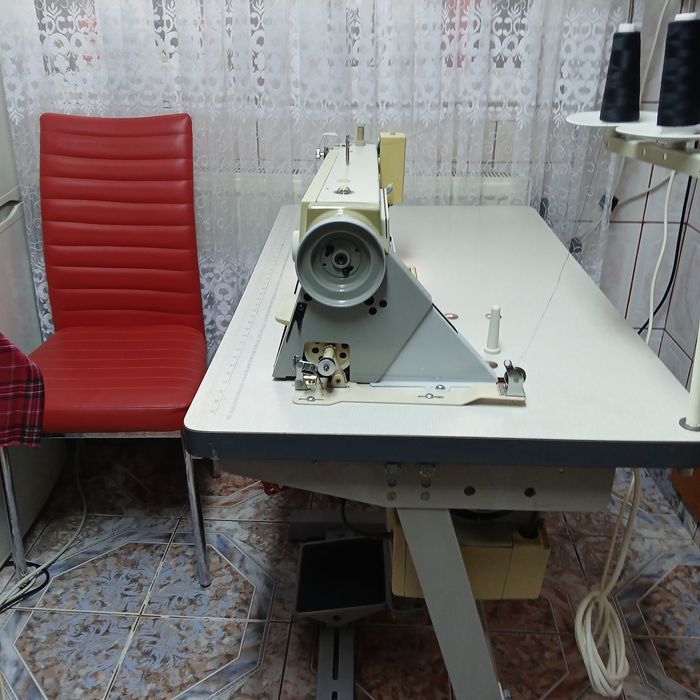 Masina de cusut BROTHER cu taiere de fir, full automata