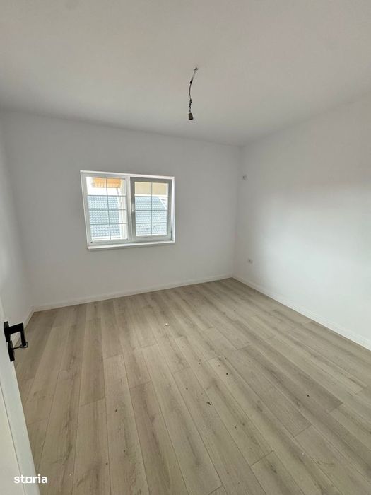 Casă 4 camere Valea Adancă!!