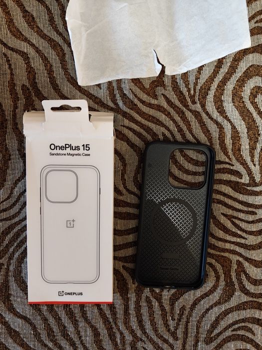 Husa pentru OnePlus 15, Sandstone Magnetic