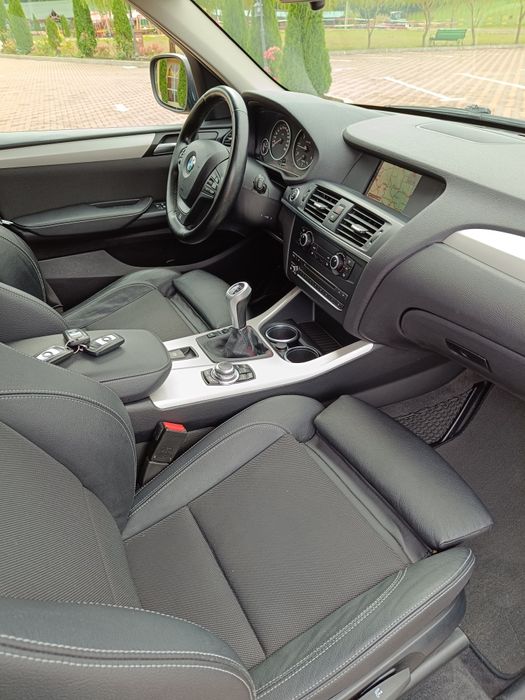 BMW X3 x drive 184 c.p rar efectuat