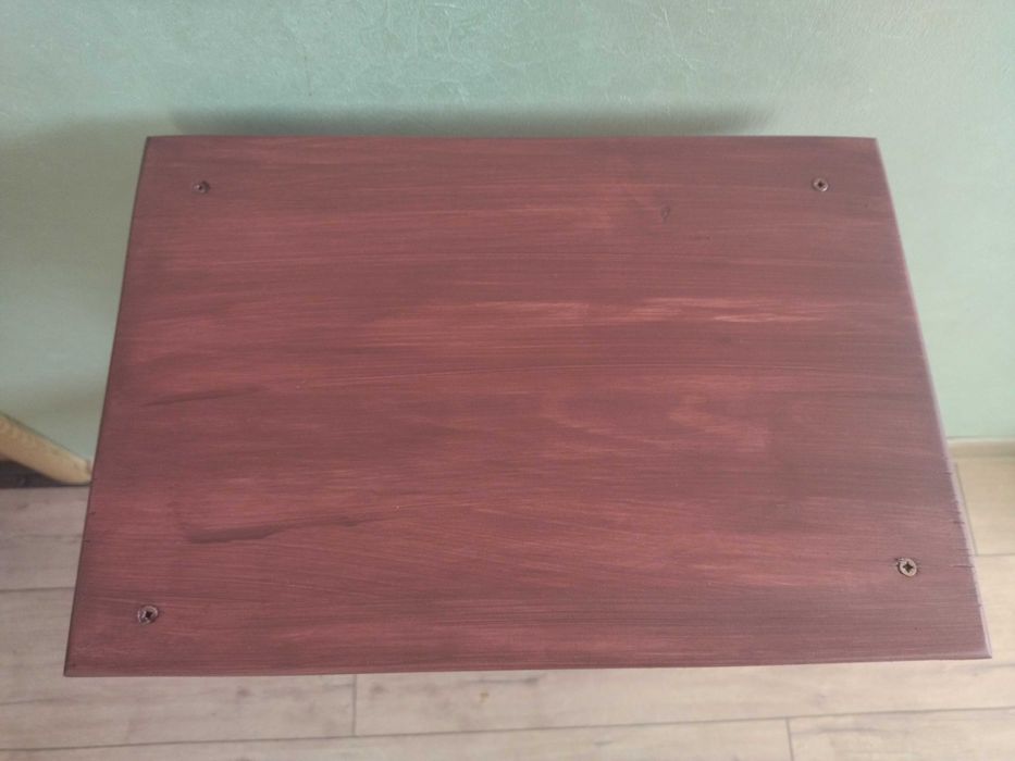 Ръчно изработена етажерка !!!