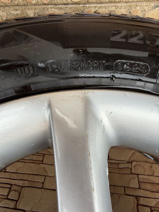 Оригинални джанти с гуми за BMW