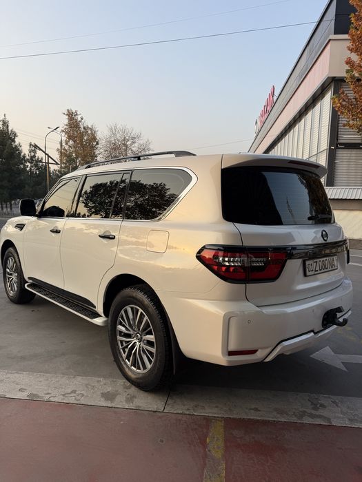 Nissan patrol platinum srochno sotiladi