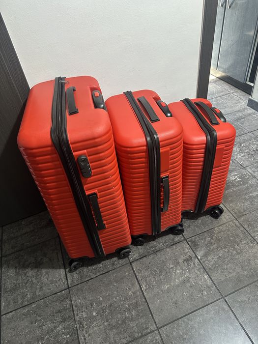 Geamantan  3 in 1  mare,mijlociu si mic