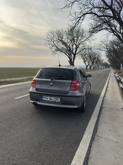 Vând bmw seria 1 e87
