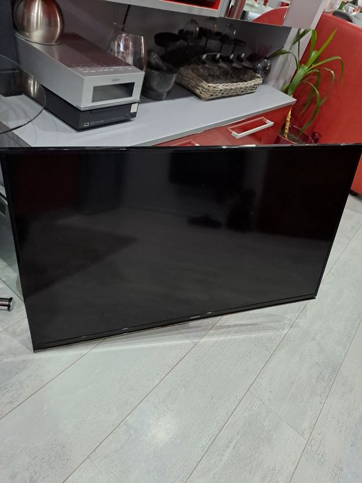 Телевизор  SAMSUNG-/UE40H6770SV/-за части