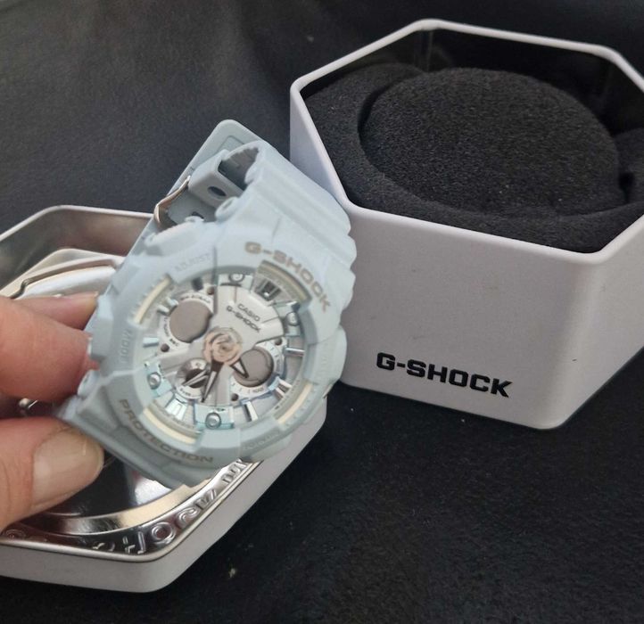 Часовник Casio G-Shock нов