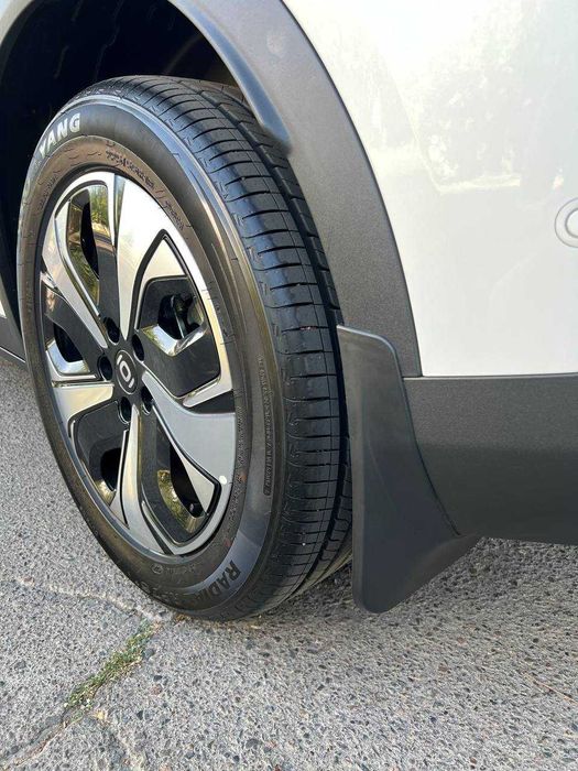 Changan Nevo Q05 - брызговики