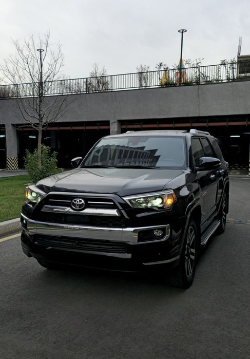 Toyota 4 runner  4 лит.