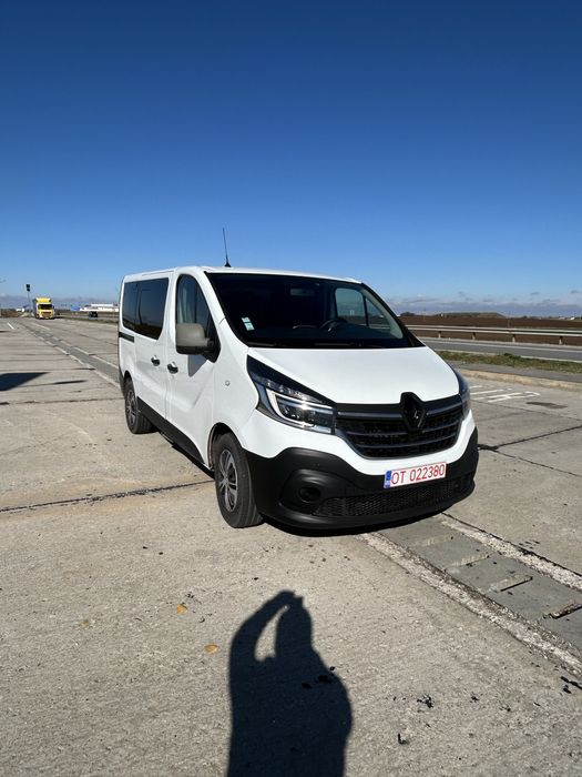 Renault Trafic 2.0 170 cp cutie automata