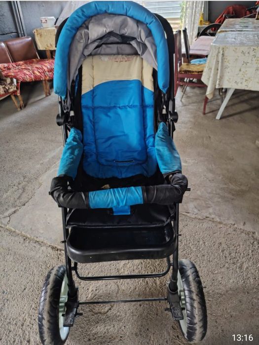 Продам детскую коляску
