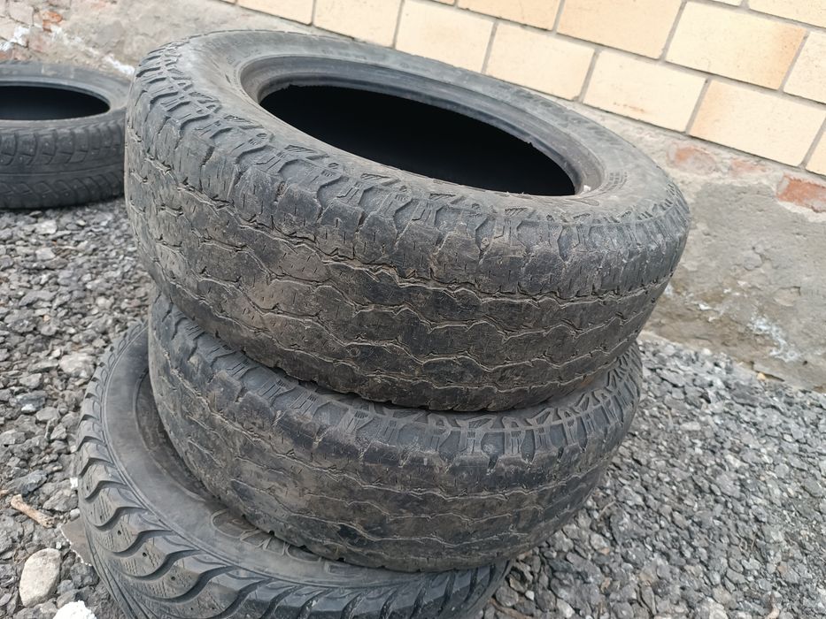 Продам Шины Р 16