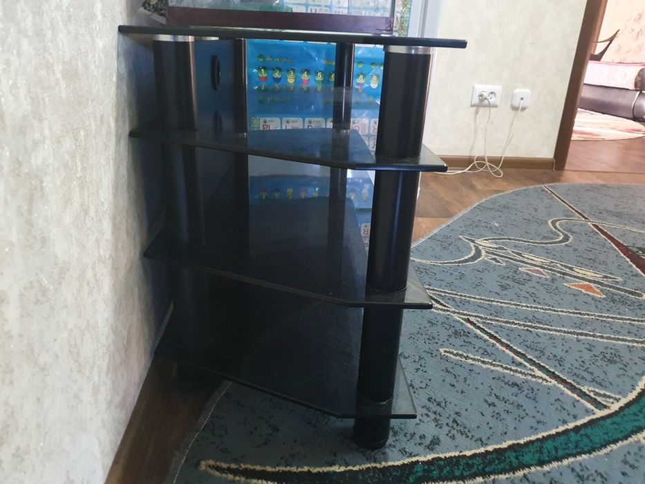 Тумба под телевизор