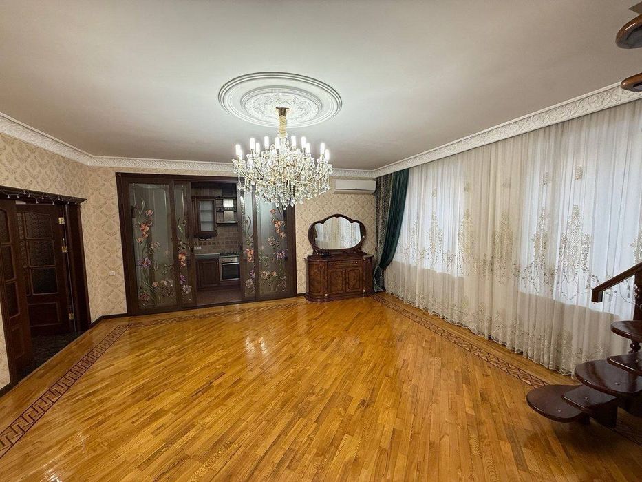 Продается 5ти ком квартира, ЖК Габус, ор-р: Госпиталка массив, 140м²