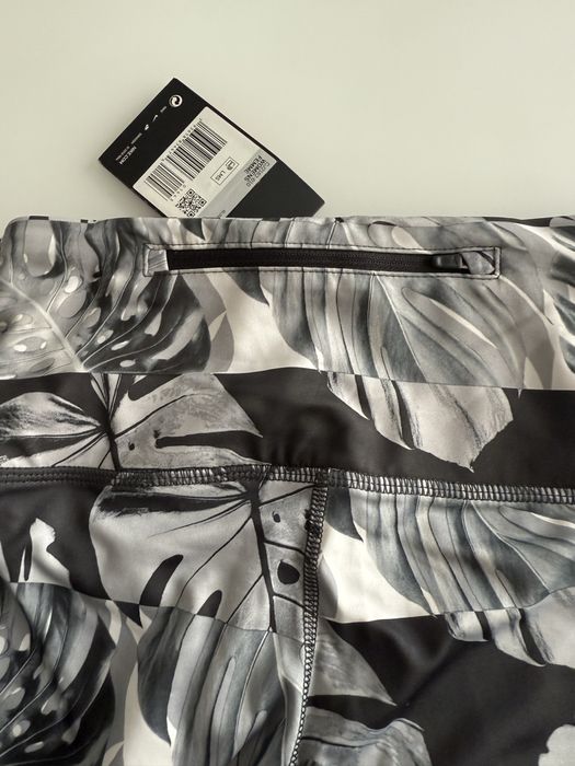 Nike клин, XS ,с етикет