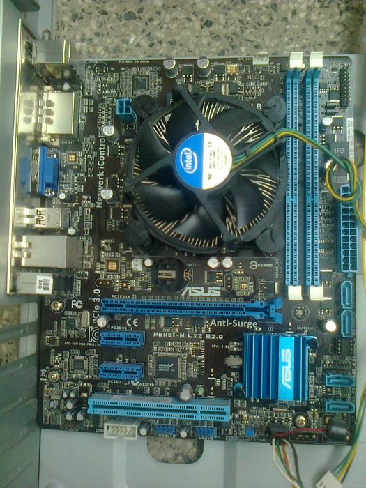 дъно asus p8h61-m l x2 r 2.0 cup: intel pentium G 645  2,9 Ghz