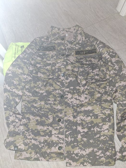 Продается форма военная новая