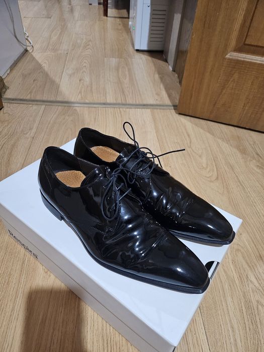 Продам мужской туфли