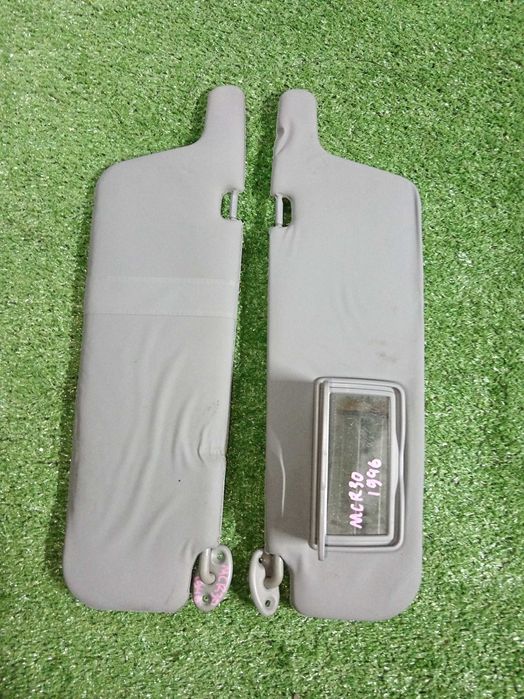 Солнцезащитный Козырек