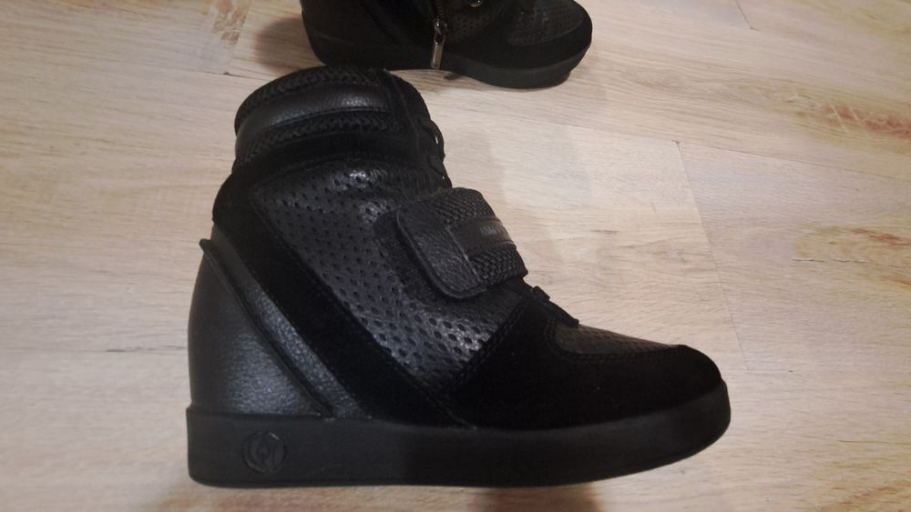 Боти Armani jeans 36 номер